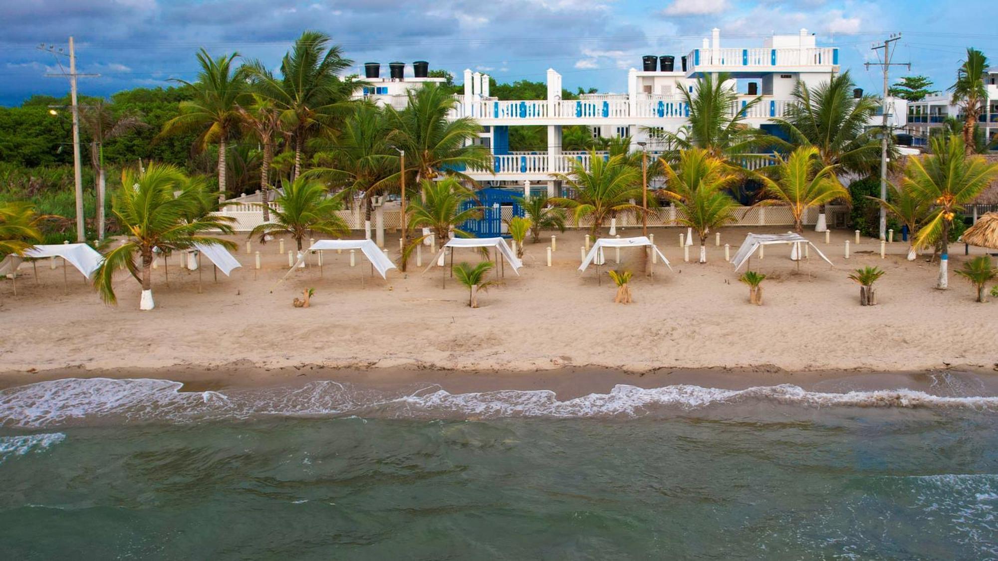 Hotel Isla Magica Coveñas 外观 照片
