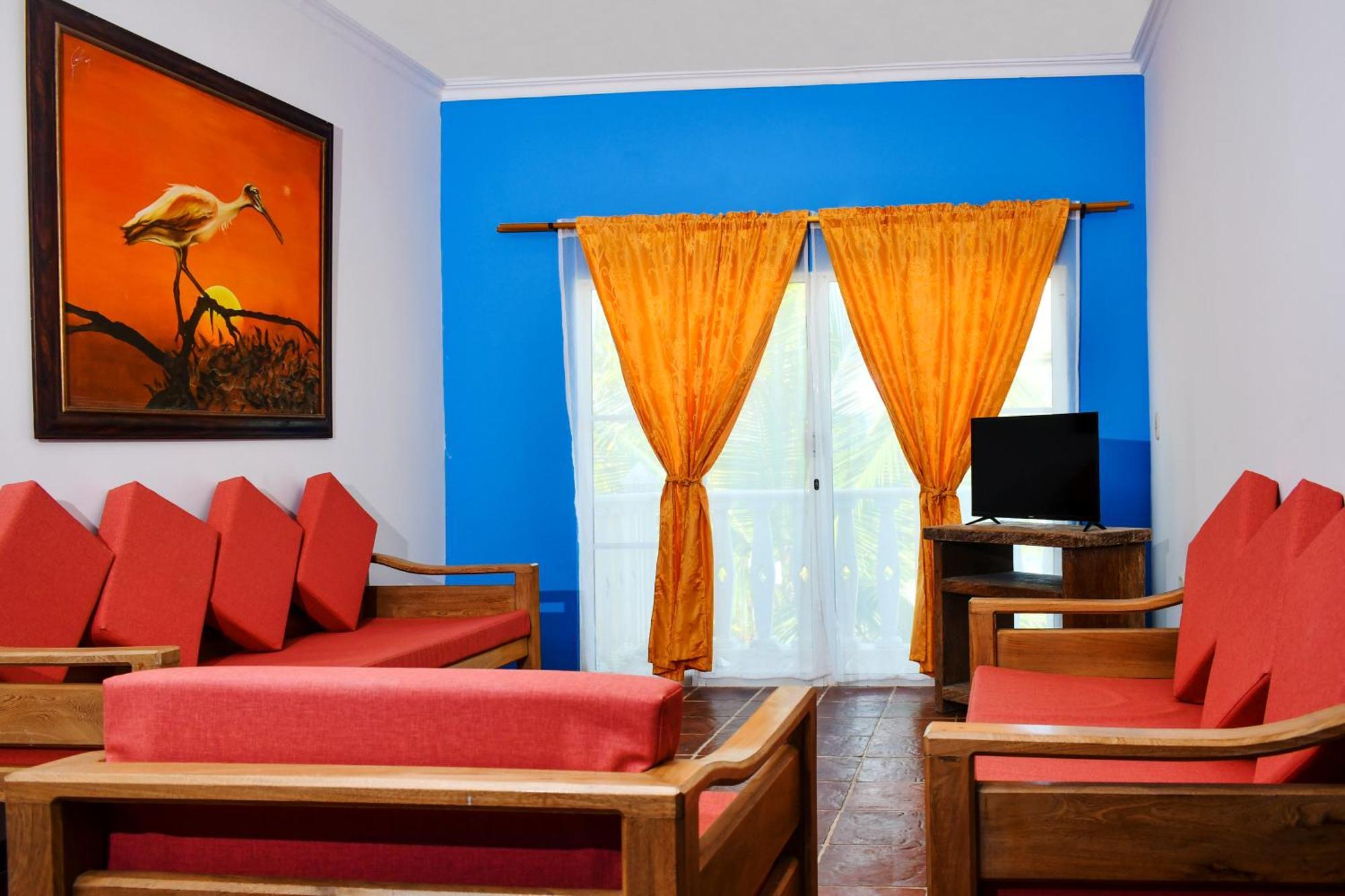 Hotel Isla Magica Coveñas 外观 照片