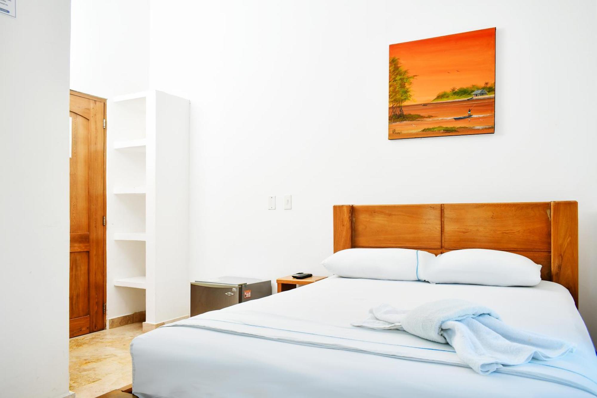 Hotel Isla Magica Coveñas 外观 照片