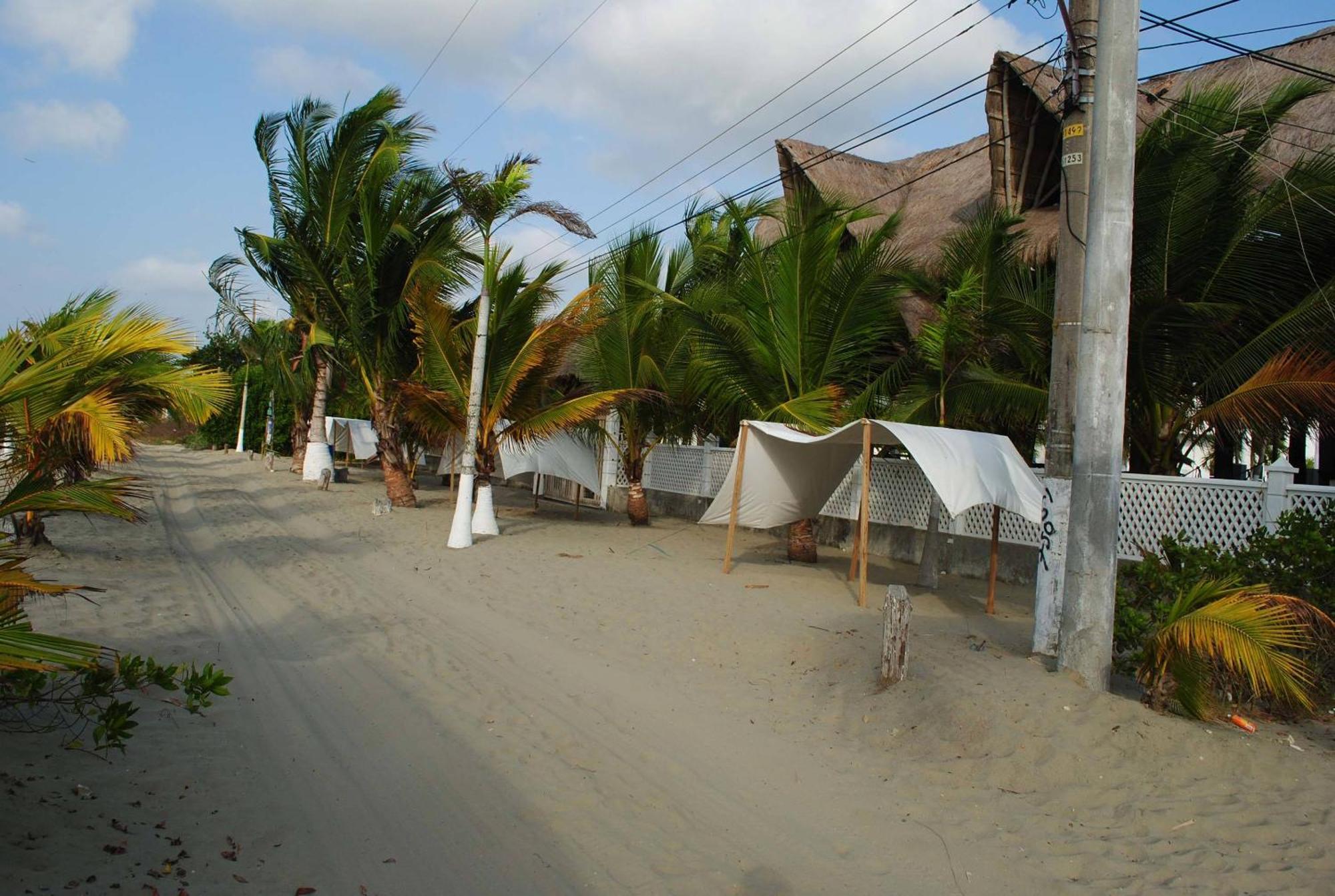 Hotel Isla Magica Coveñas 外观 照片